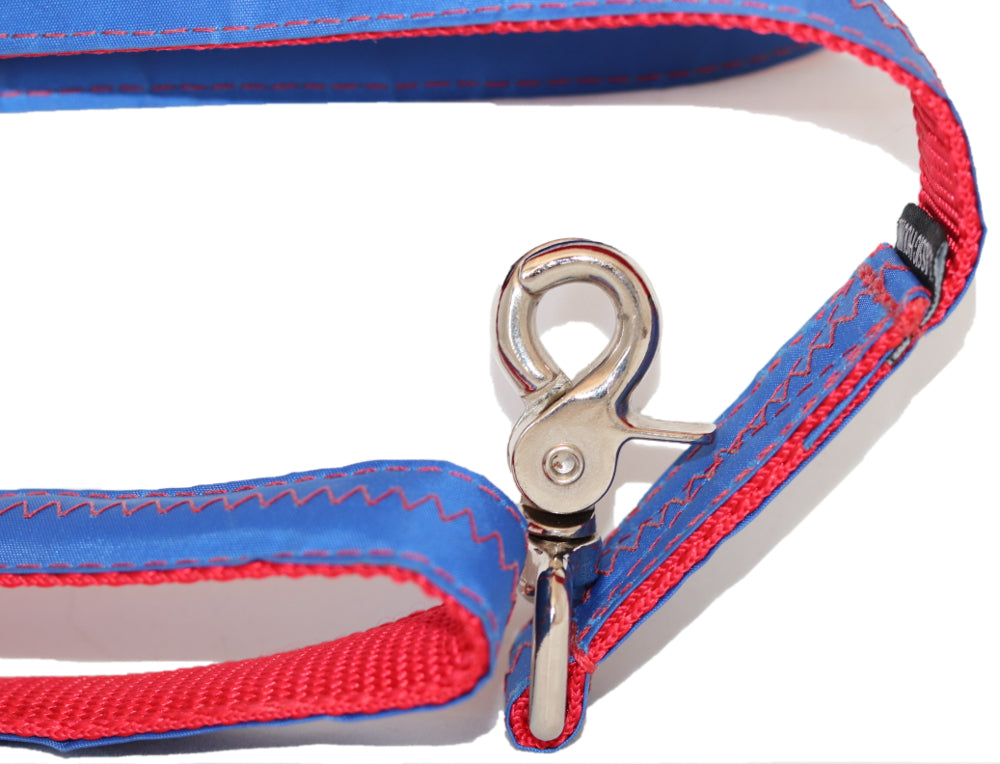 1” x 6ft Sailcloth Dog Leash – Blue with Red Stitching