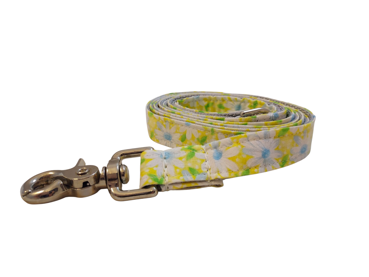 3/4” x 5ft Ribbon Dog Leash – Daisies, Yellow