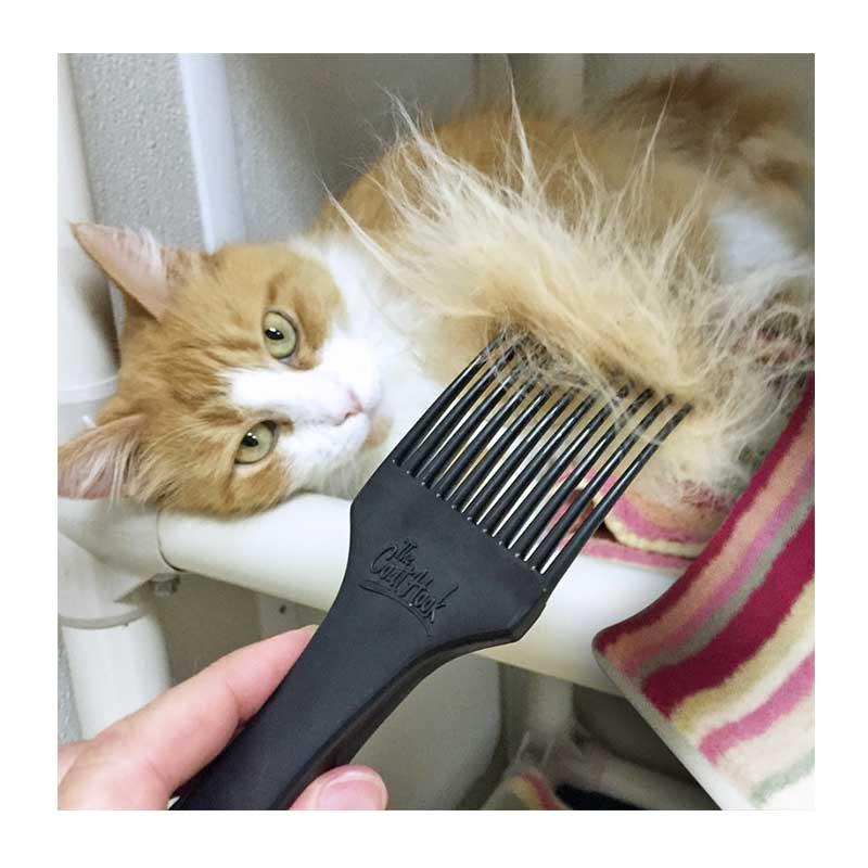 The Coat Hook Shedding Comb