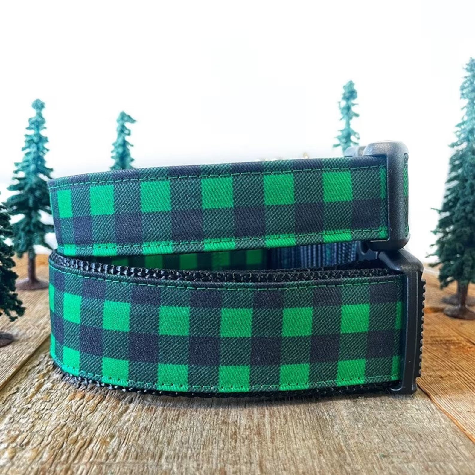 Ribbon Dog Collar – Green Plaid