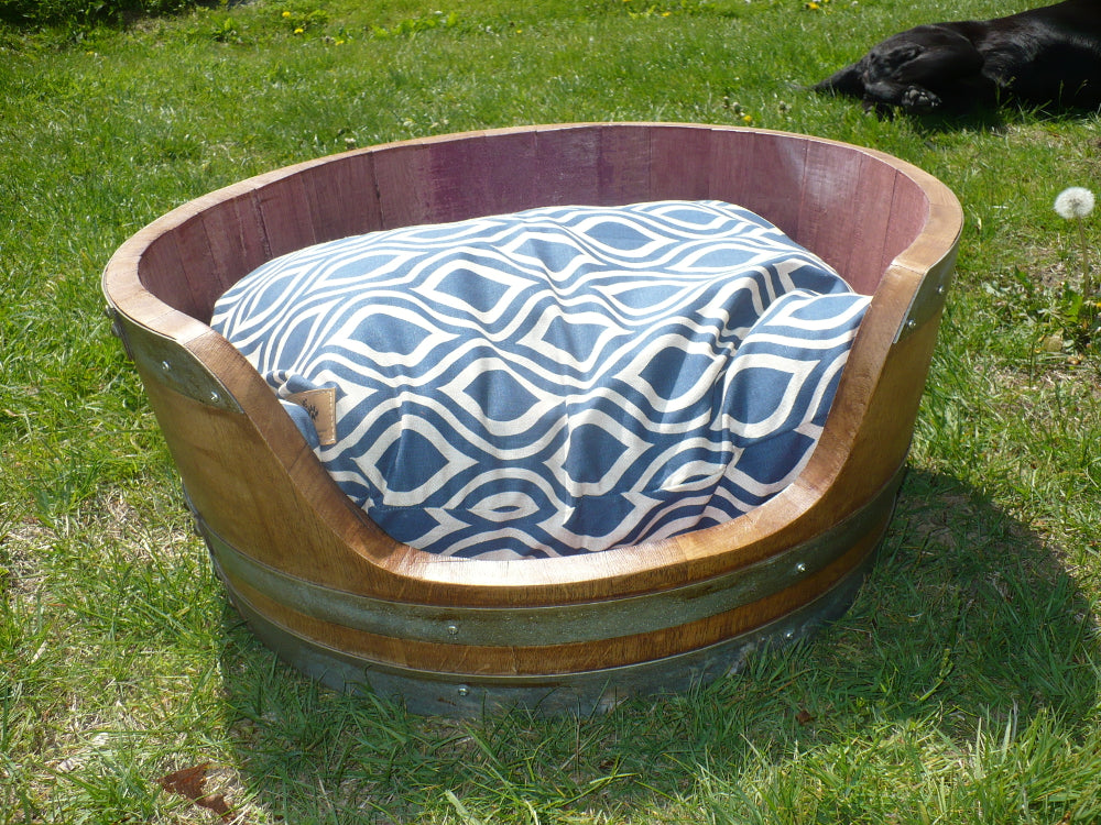 Barrel Dog Bed - Small