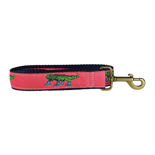 1.25” x 6ft Ribbon Dog Leash – Iguana on Roller Skates